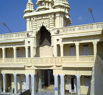 Kirti Mandir in Porbandar, the birthplace of Mahatma Gandhi, a historical and spiritual landmark dedicated to the life and legacy of the Father of the Nation